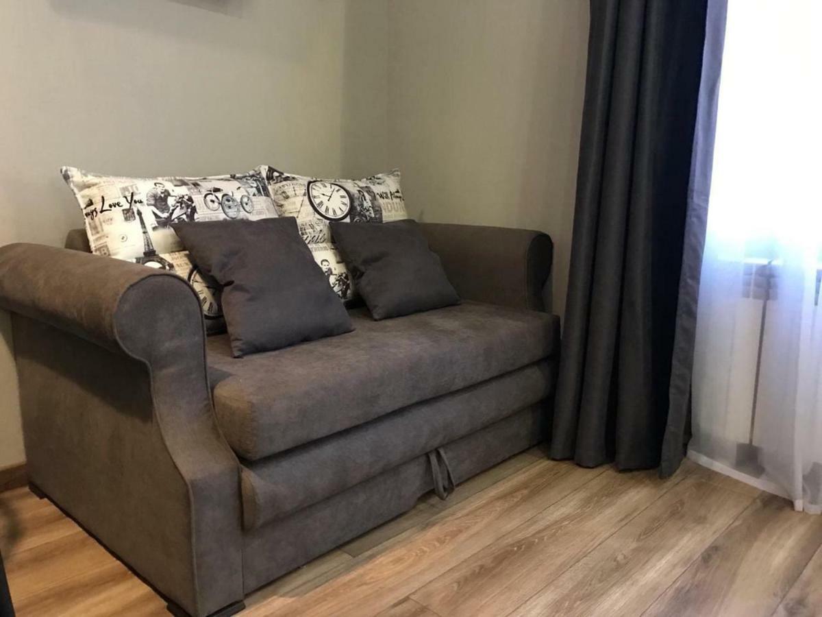 New Appartment-Studio Іn The Center Of Lviv Exteriör bild