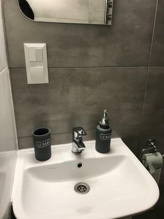 New Appartment-Studio Іn The Center Of Lviv Exteriör bild